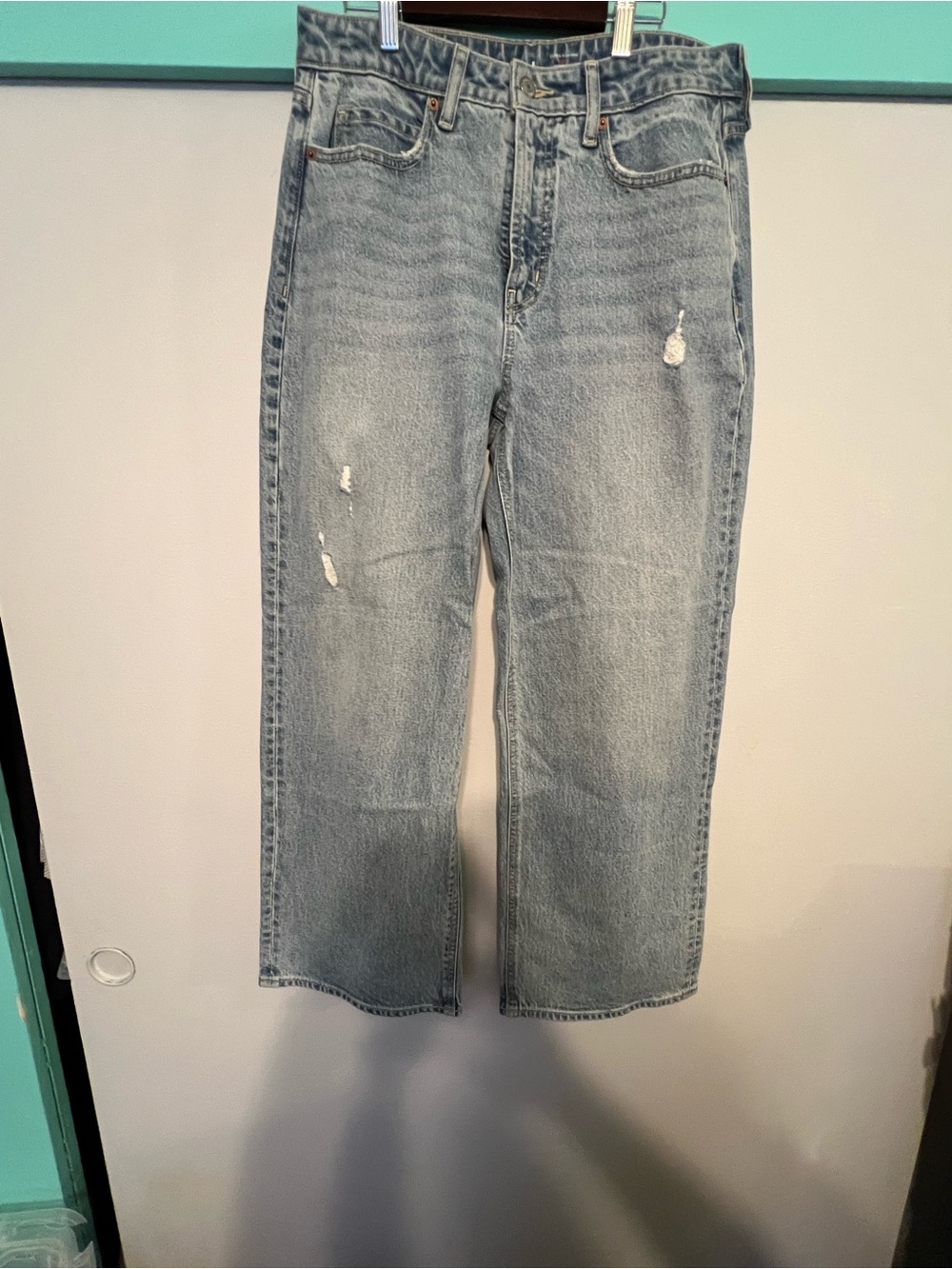 Old Navy Extra High Rise Wow Wide Leg Jeans Size 8 Petite Light Wash